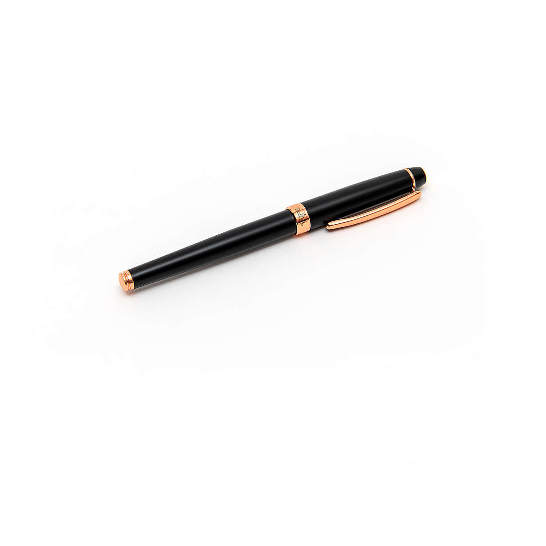 Individualisierte Stift mit Füllfederhalter von Rosenthal aus der RS8515/RRG